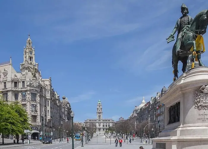 아파트 The Flat *